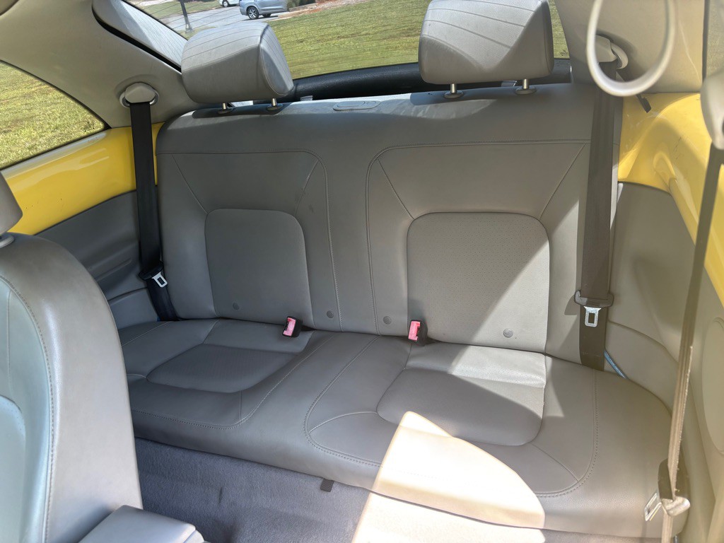 2007 Volkswagen Beetle Image 13