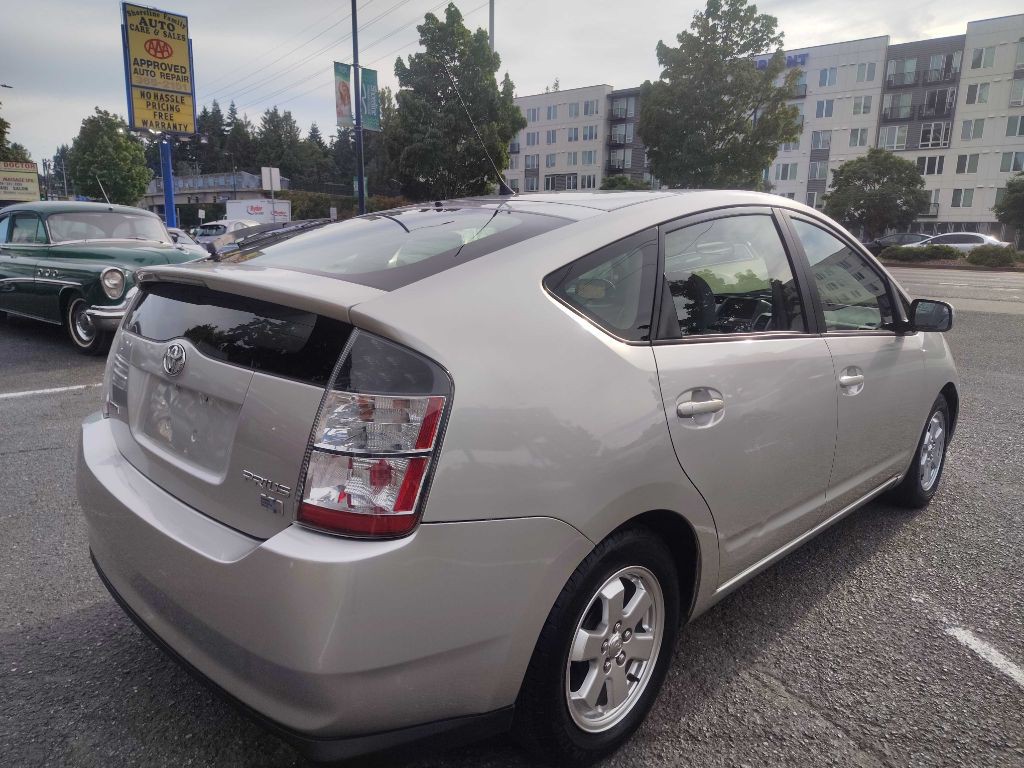 2005 Toyota Prius Image 4