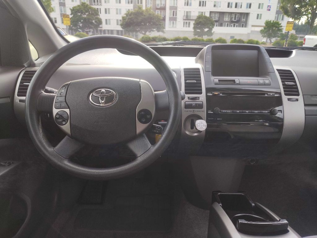 2005 Toyota Prius Image 10