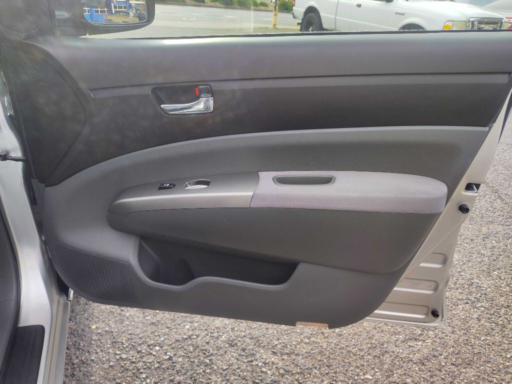 2005 Toyota Prius Image 21