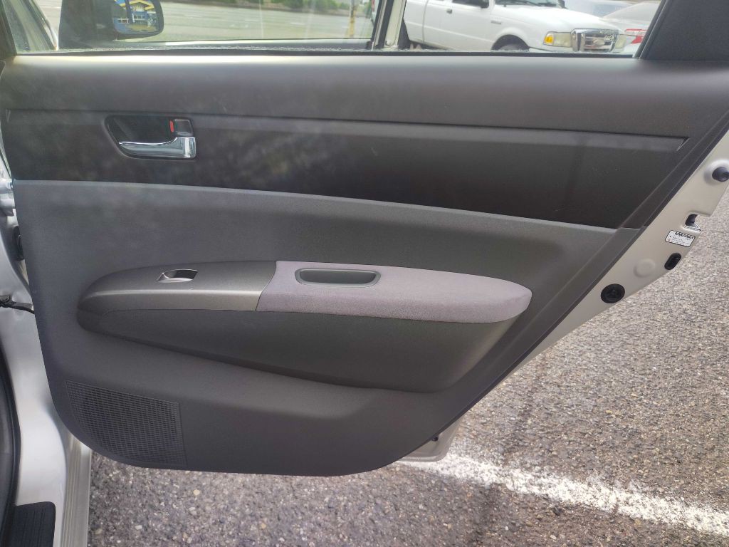 2005 Toyota Prius Image 22