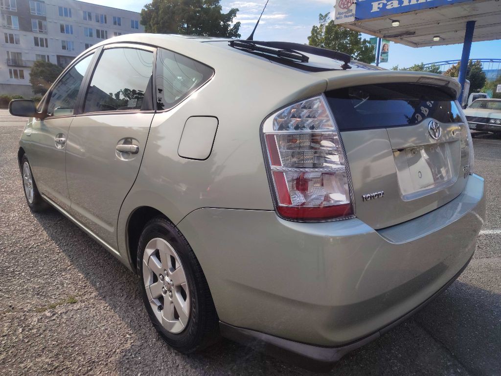 2009 Toyota Prius Image 2