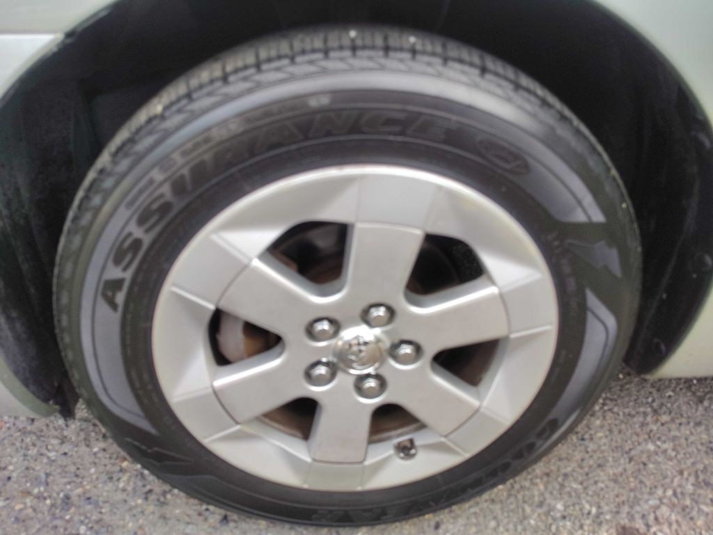 2009 Toyota Prius Image 24