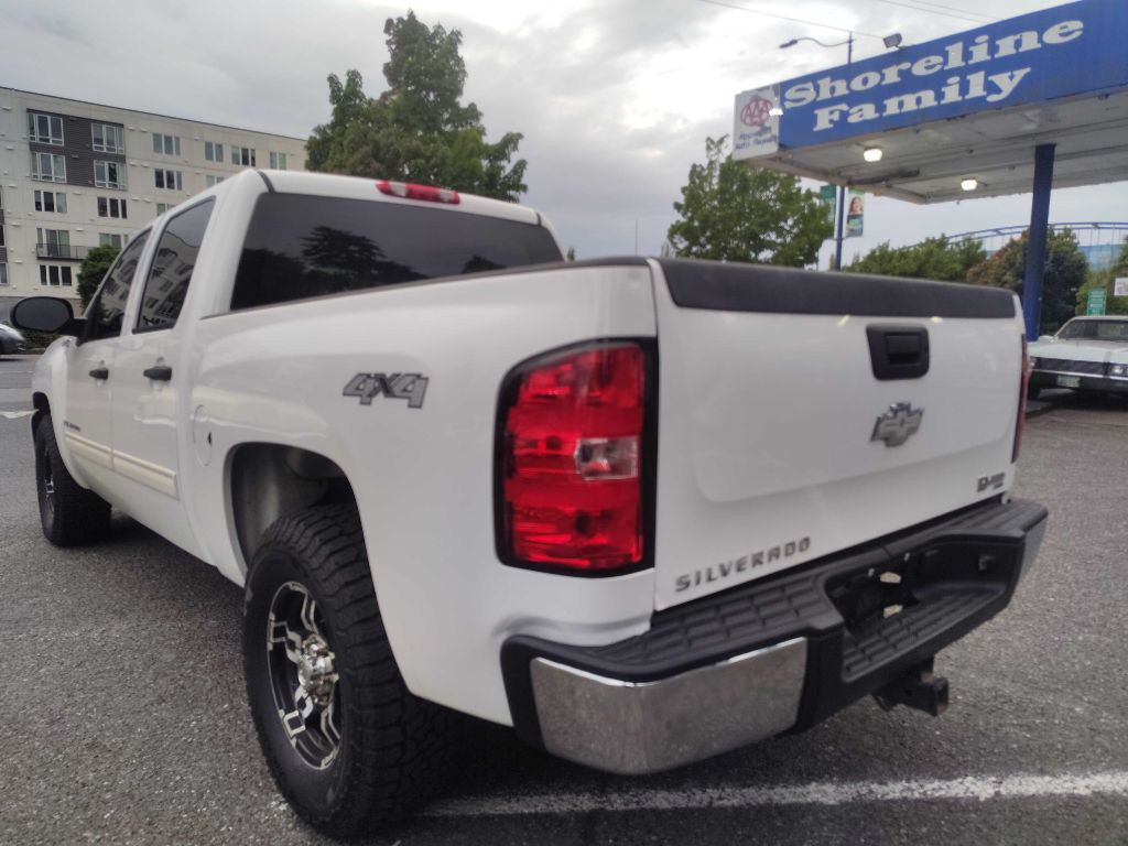 2009 Chevrolet Silverado 1500 Image 2