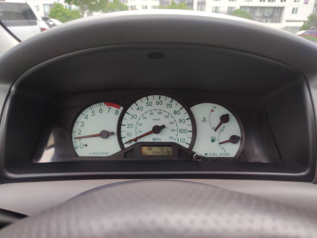 2003 Toyota Corolla Image 12