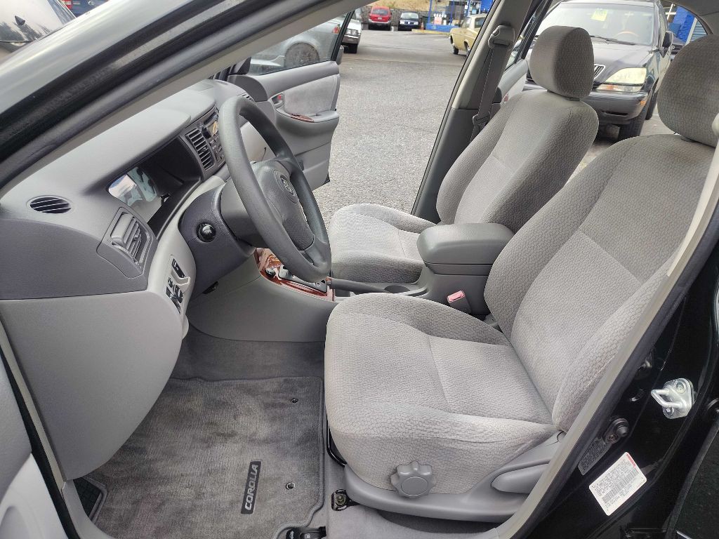 2003 Toyota Corolla Image 13