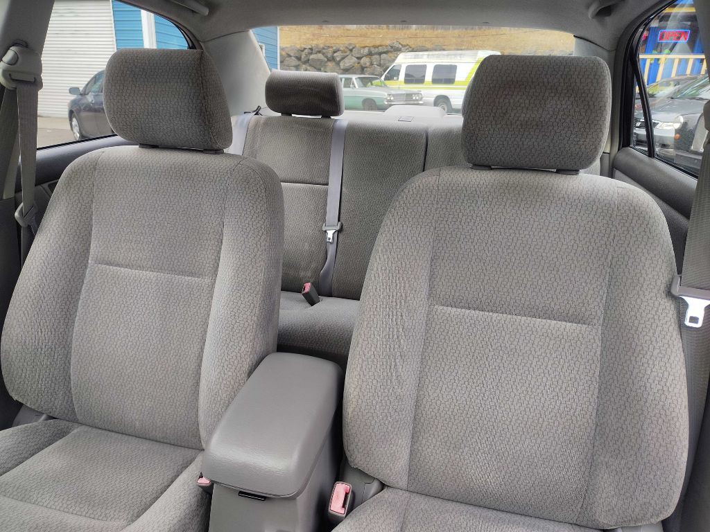 2003 Toyota Corolla Image 9