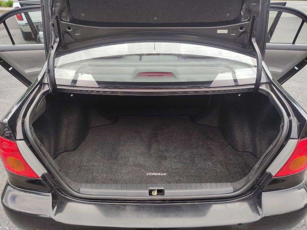 2003 Toyota Corolla Image 15
