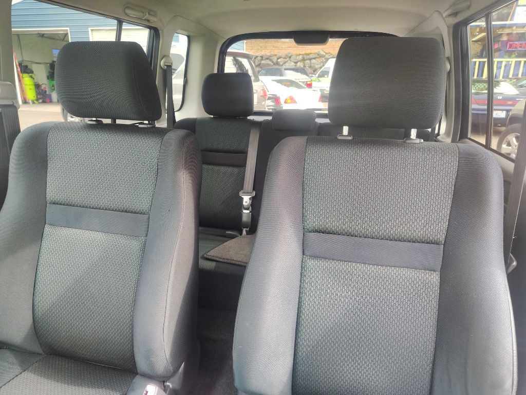 2006 Scion xB Image 9