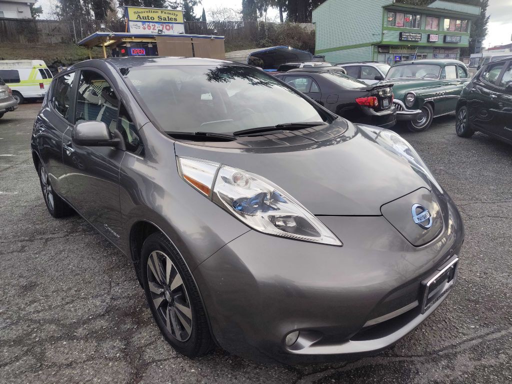2015 Nissan Leaf Image 6