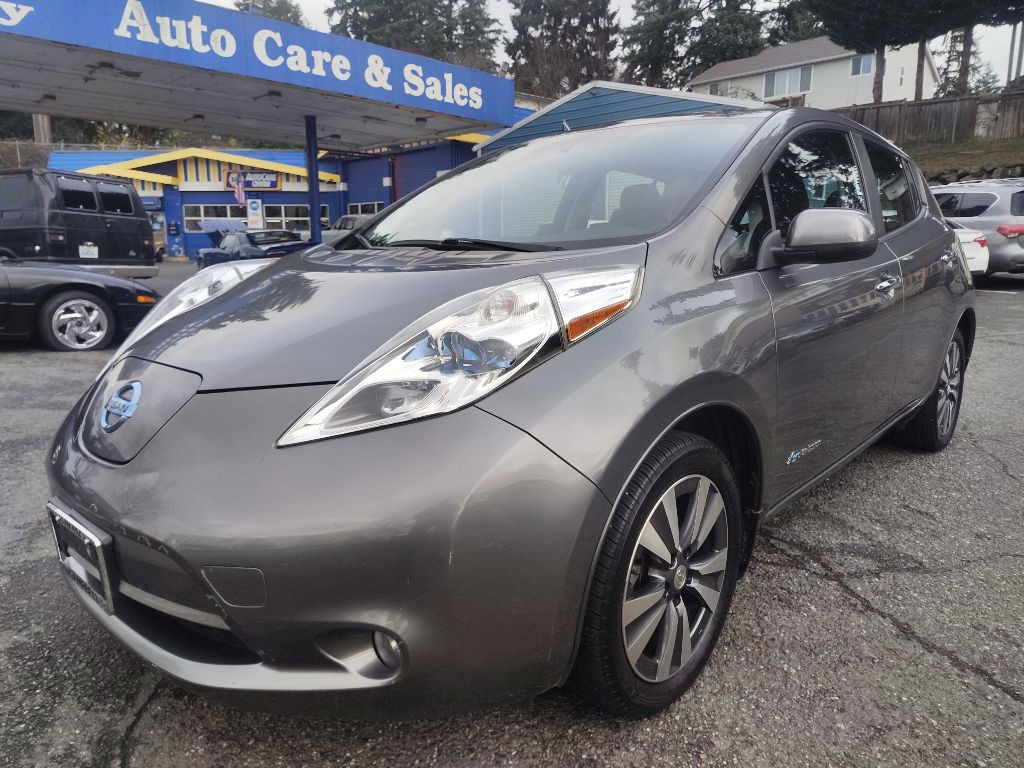 2015 Nissan Leaf Image 8