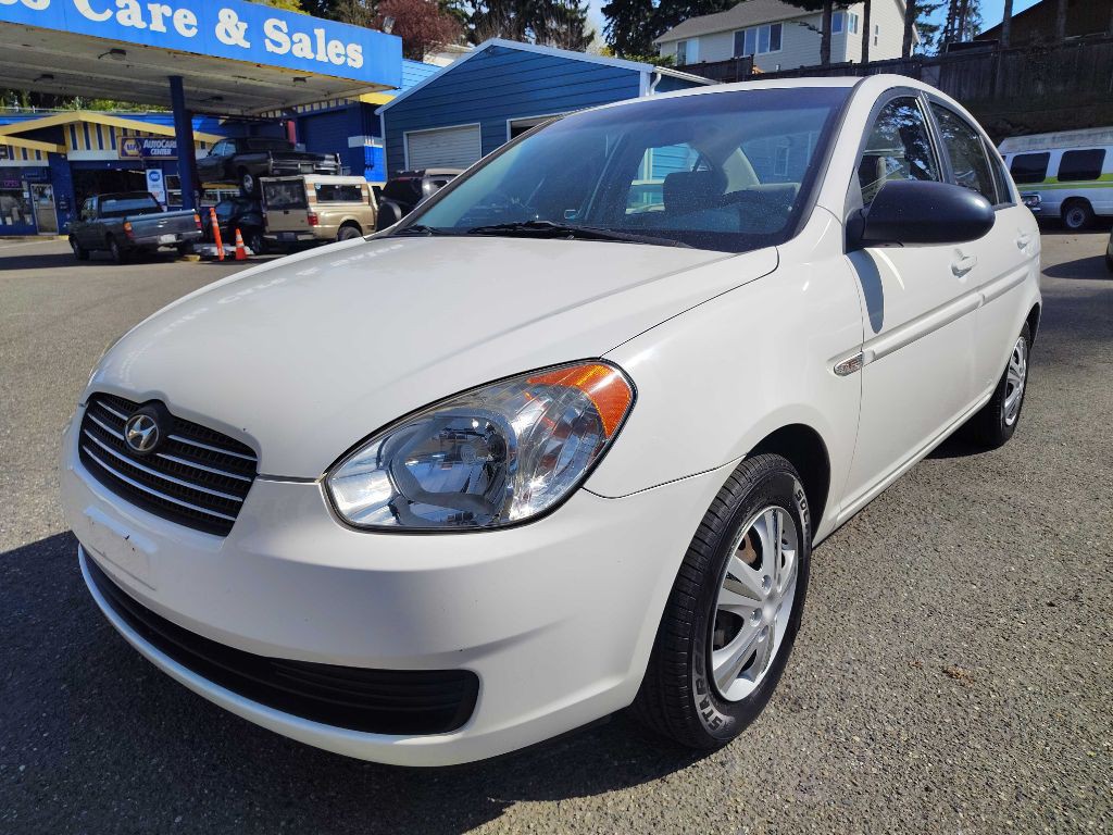 2007 Hyundai Accent Image 8