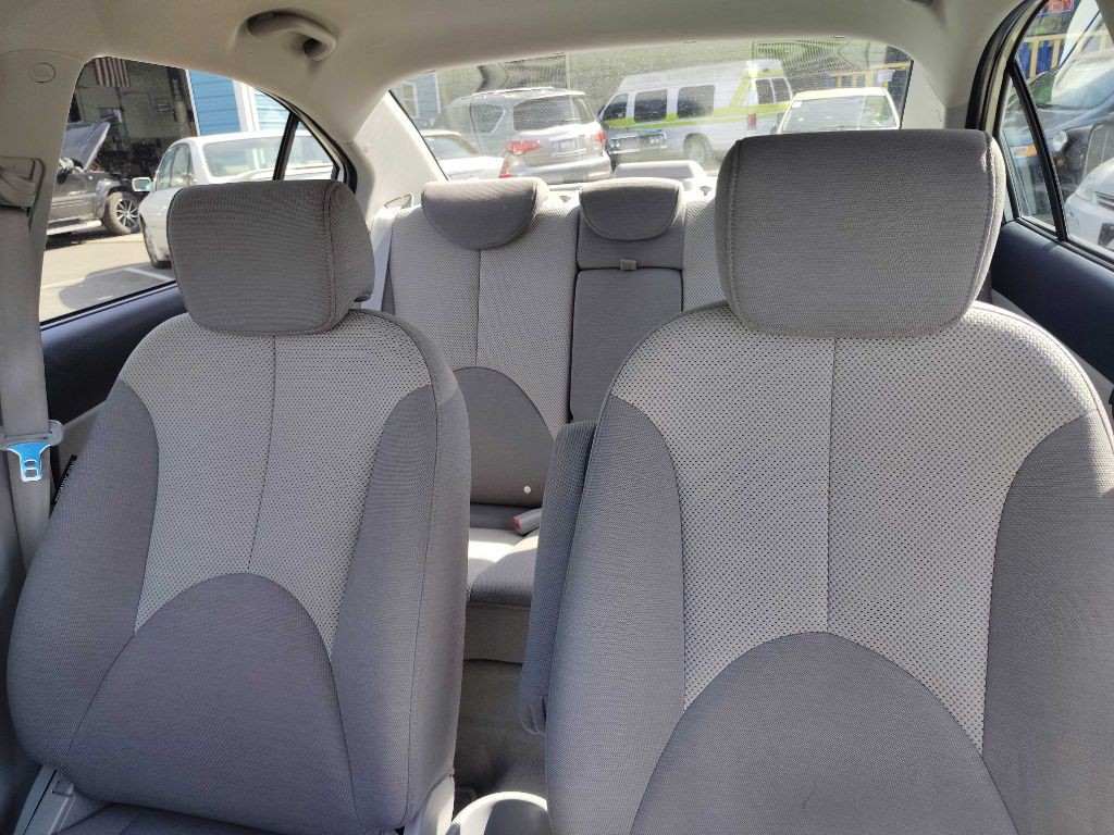 2007 Hyundai Accent Image 11