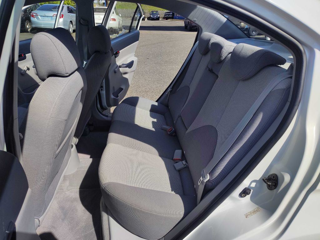 2007 Hyundai Accent Image 13