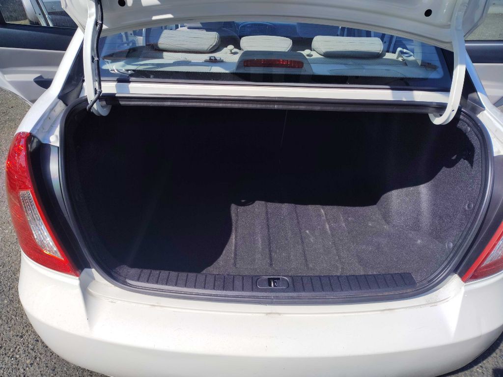 2007 Hyundai Accent Image 14