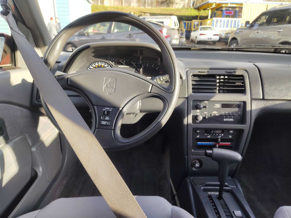 1992 Saturn SL2 Image 9