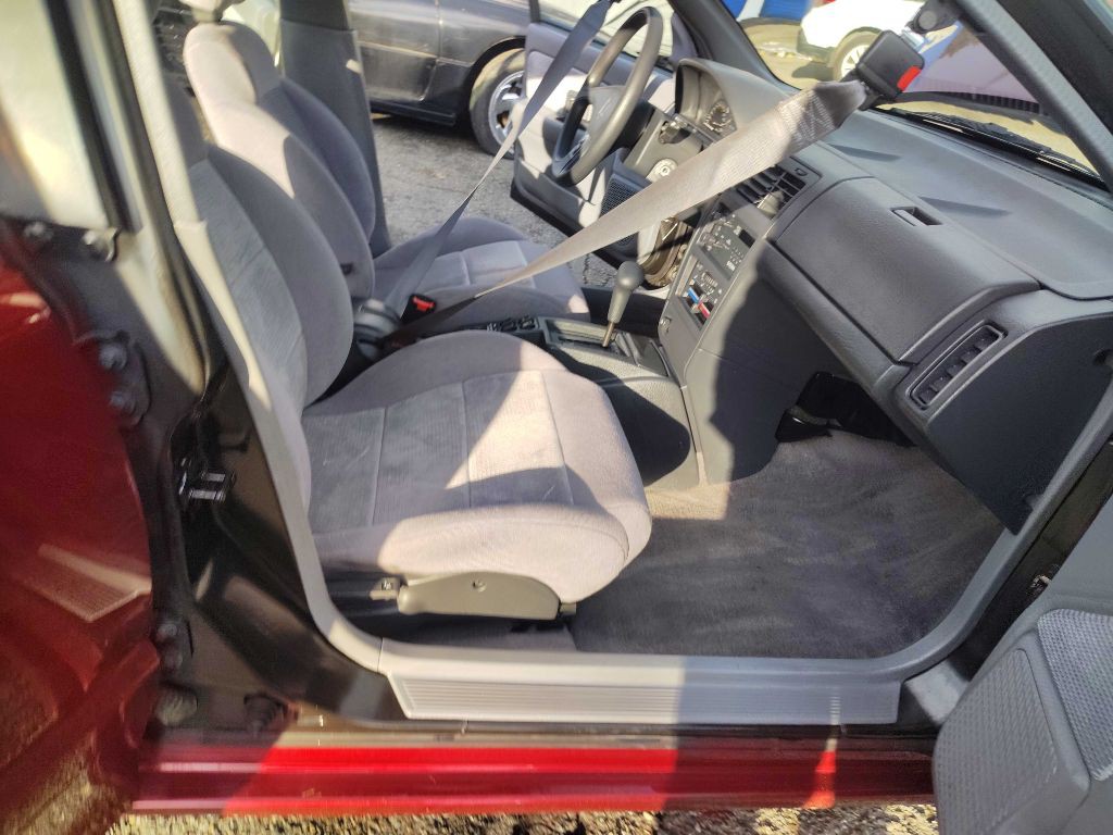 1992 Saturn SL2 Image 18