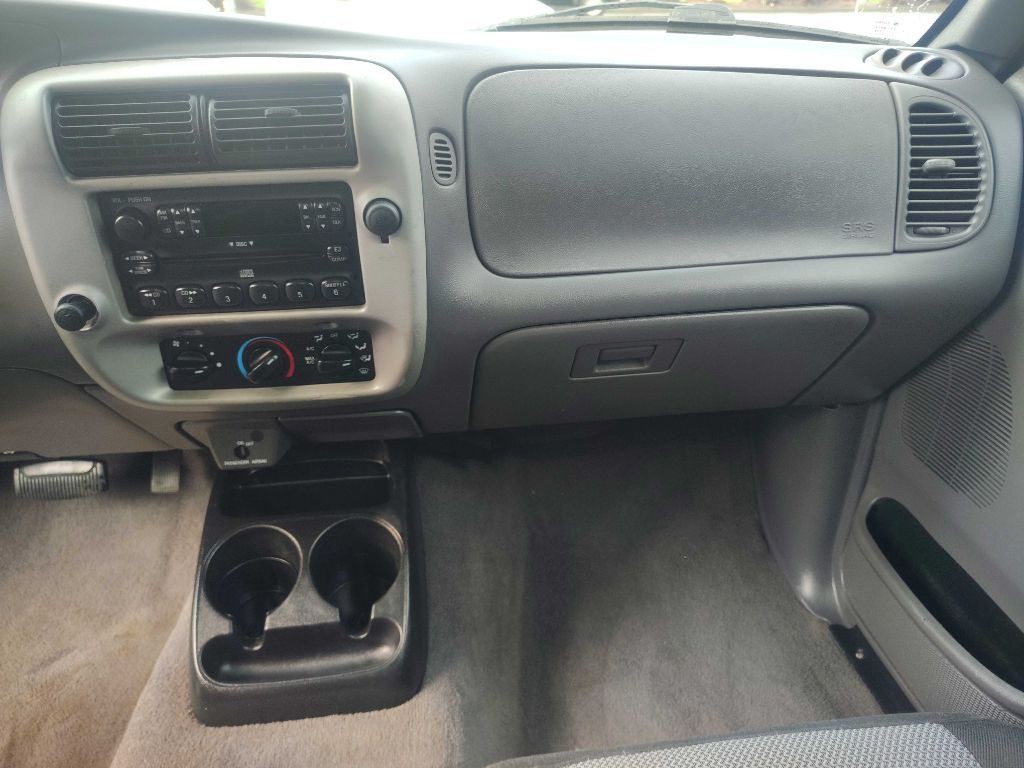 2003 Ford Ranger Image 11