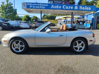 Image for 2001 Mazda MX-5 Miata BASE ID: 7447721