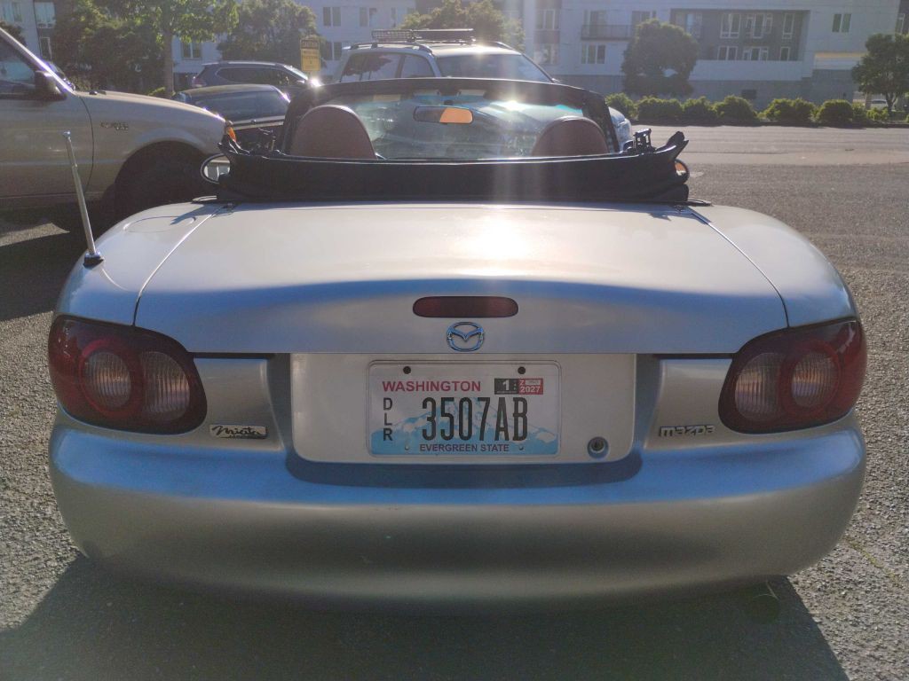 2001 Mazda MX-5 Miata Image 5