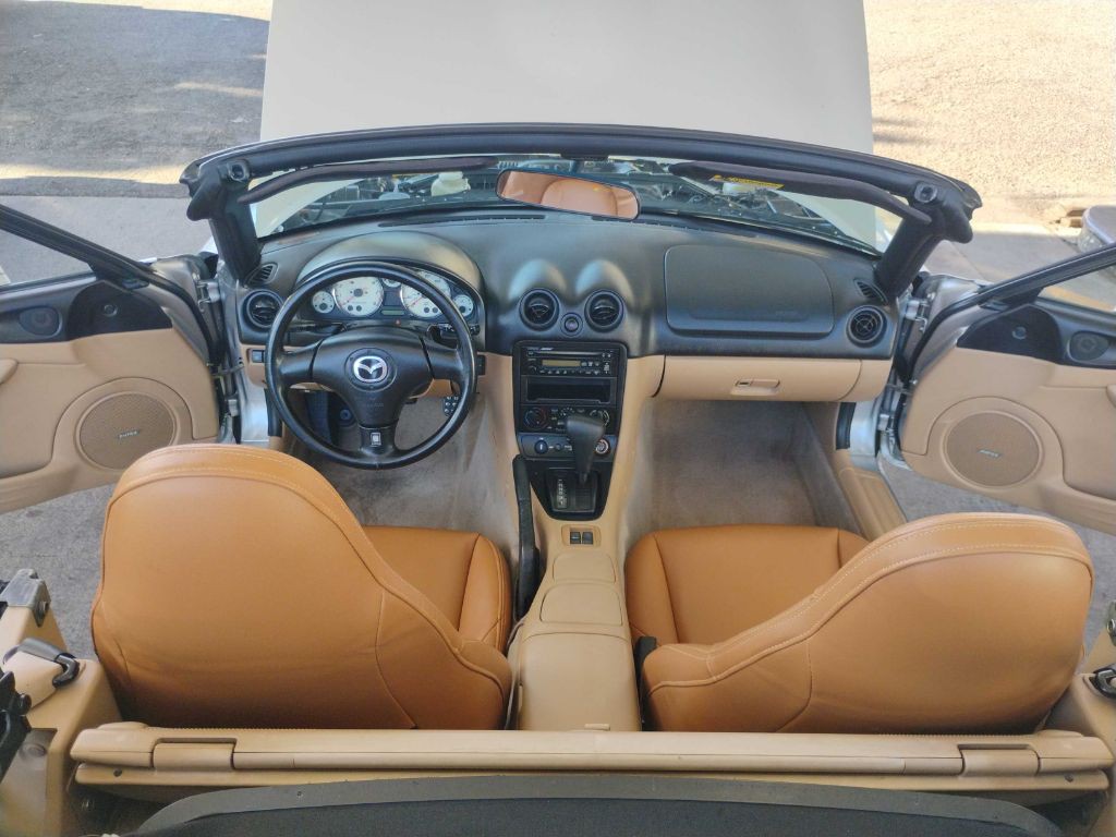 2001 Mazda MX-5 Miata Image 19