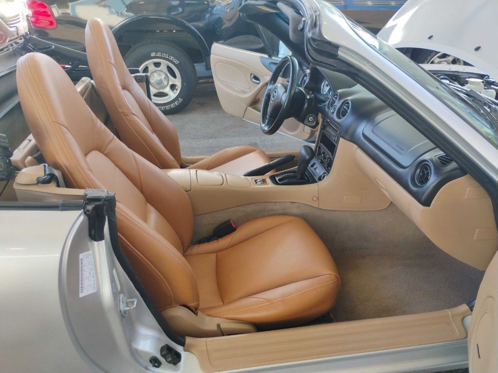 2001 Mazda MX-5 Miata Image 20