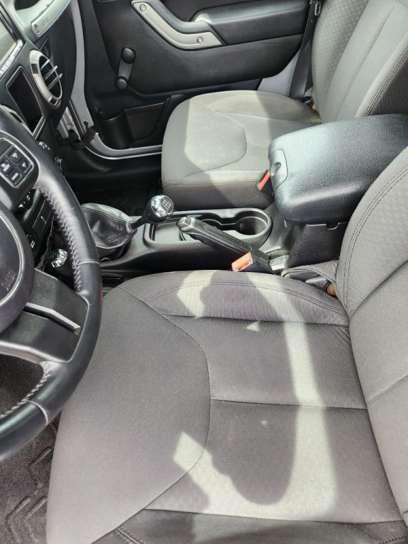 2015 Jeep Wrangler Unlimited Image 8