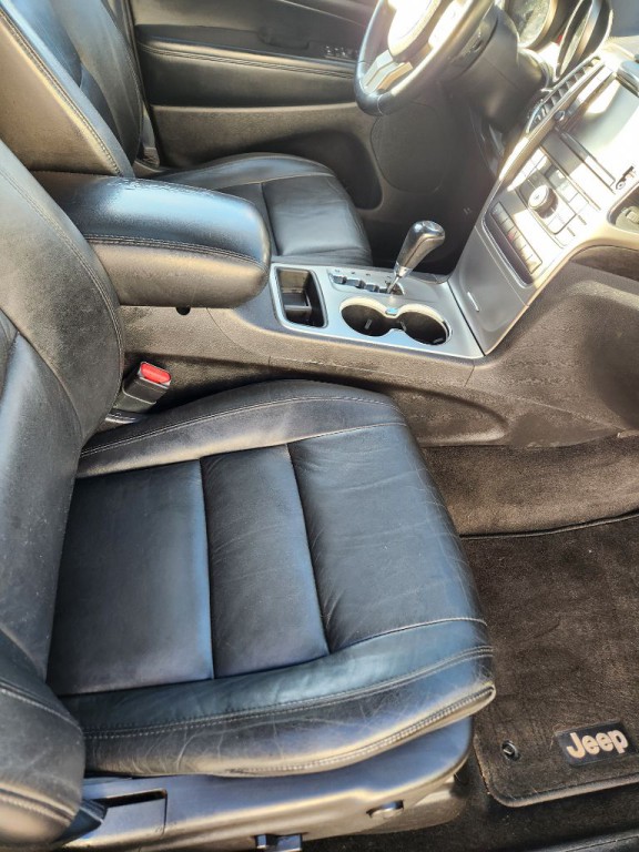 2013 Jeep Grand Cherokee Image 21