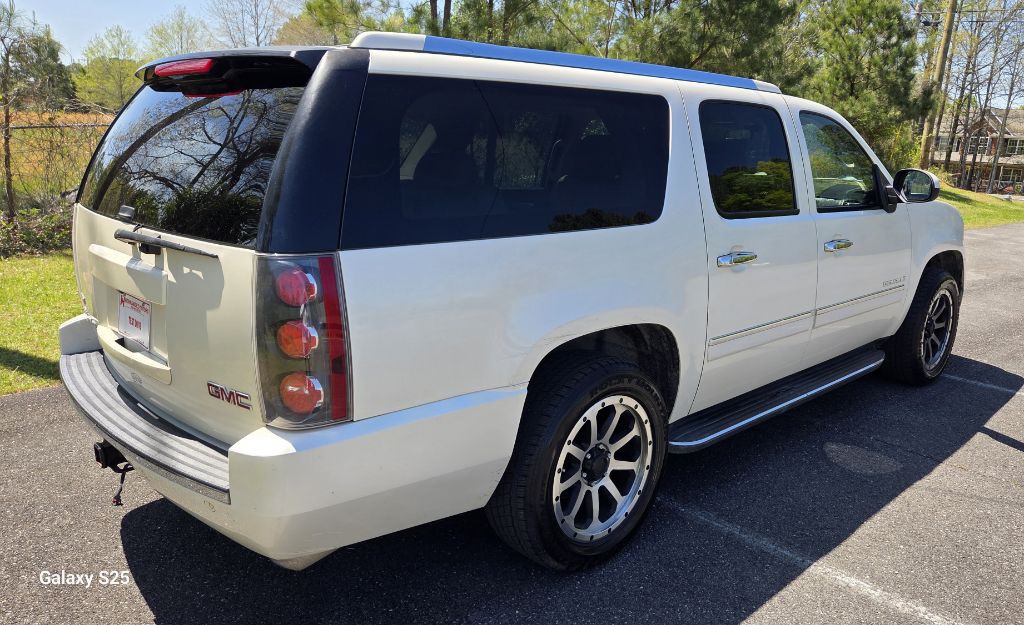 2009 GMC Yukon Image 4