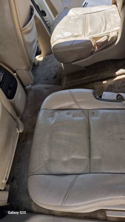 2009 GMC Yukon Image 12