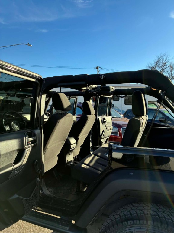 2016 Jeep Wrangler Unlimited Image 12