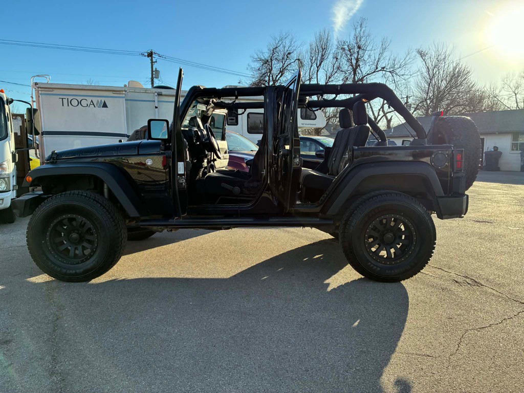 2016 Jeep Wrangler Unlimited Image 17
