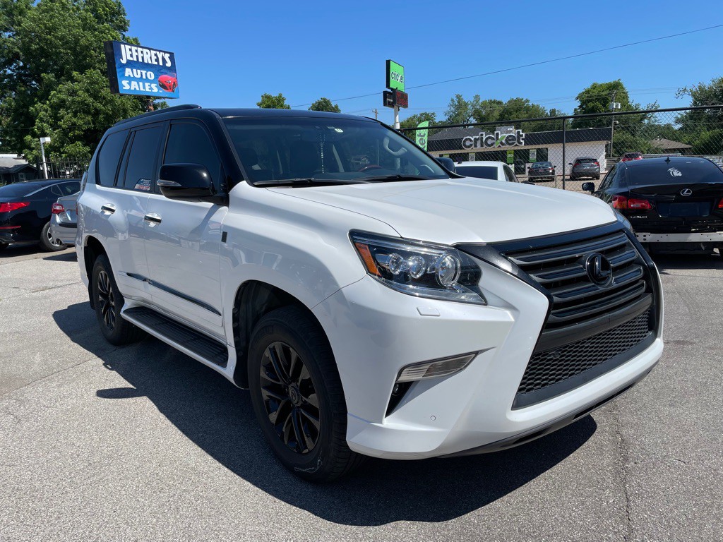 2018 Lexus GX Image 2