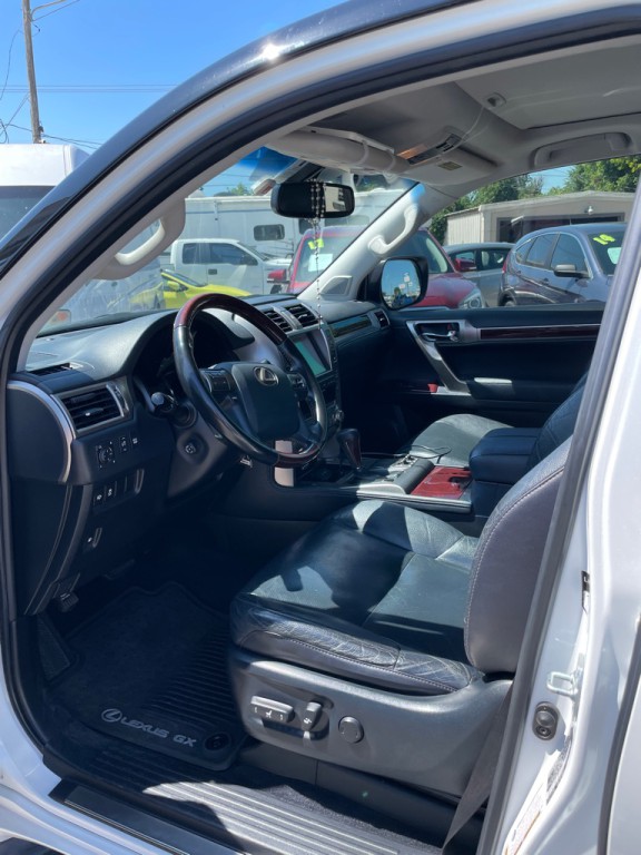 2018 Lexus GX Image 7