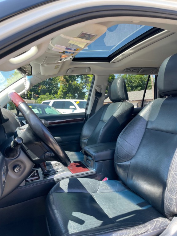 2018 Lexus GX Image 8