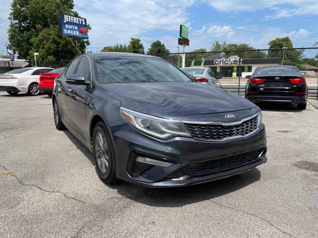 2020 Kia Optima Image 2