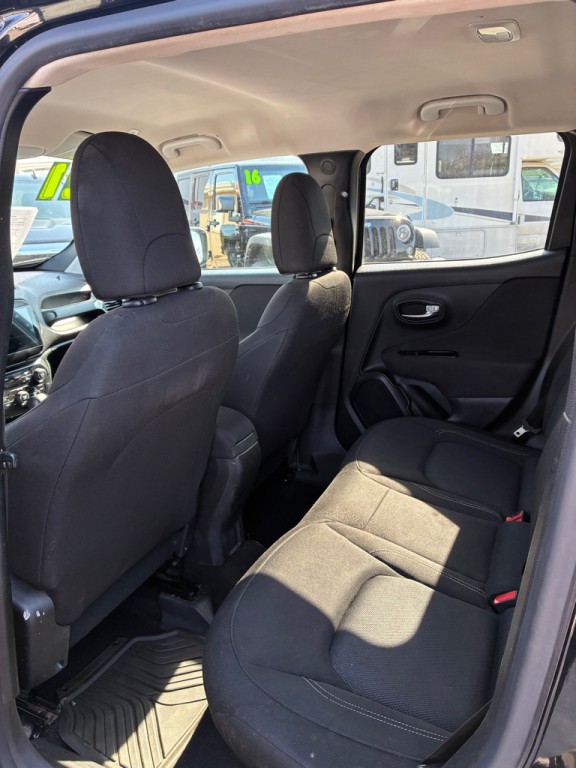 2021 Jeep Renegade Image 8