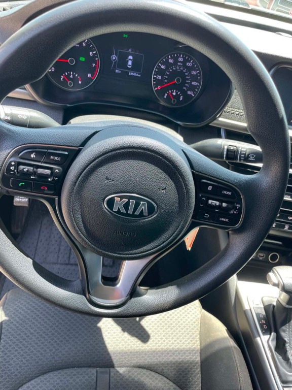2018 Kia Optima Image 7
