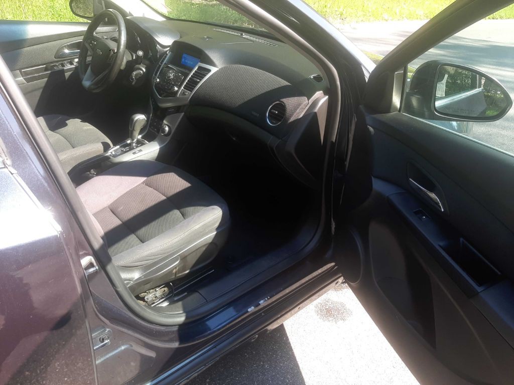 2014 Chevrolet Cruze Image 18