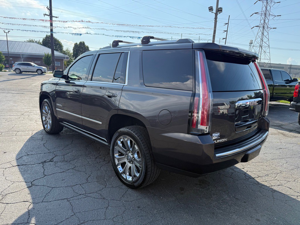 2015 GMC Yukon Image 10