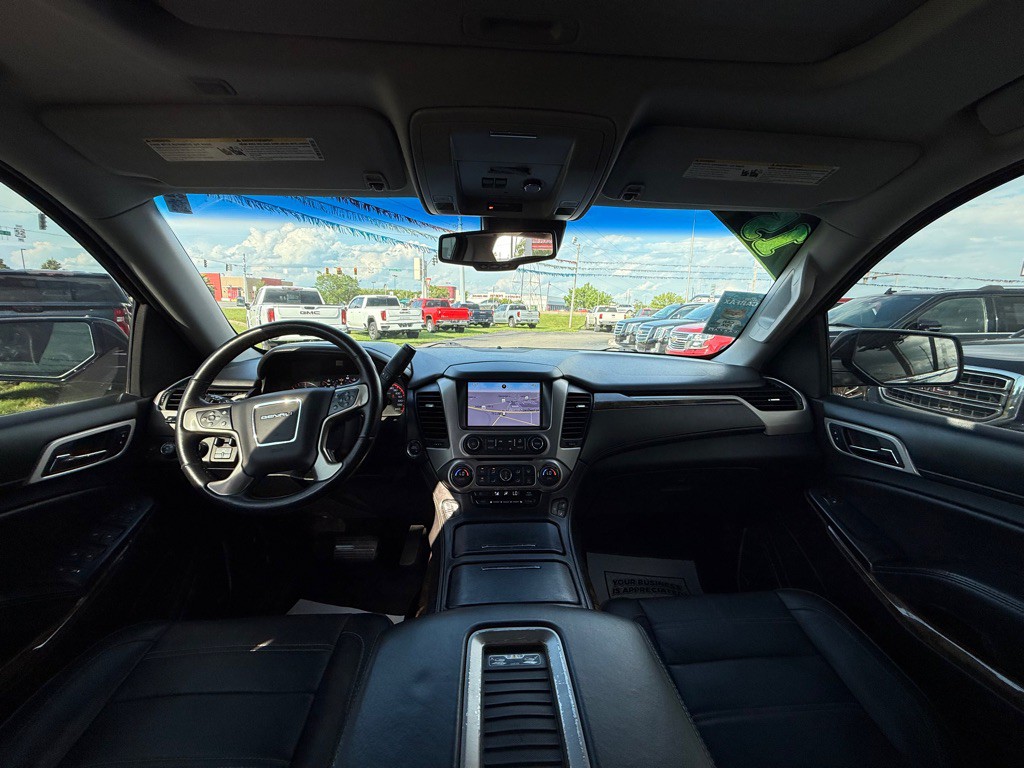 2015 GMC Yukon Image 18