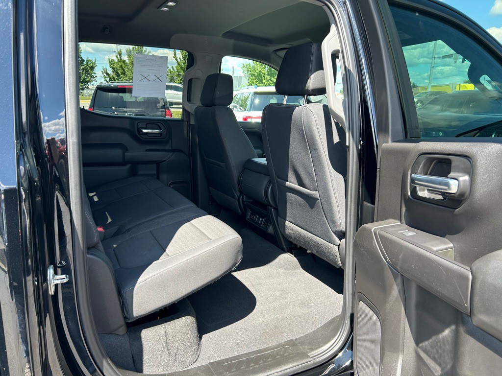 2019 Chevrolet Silverado 1500 Image 12