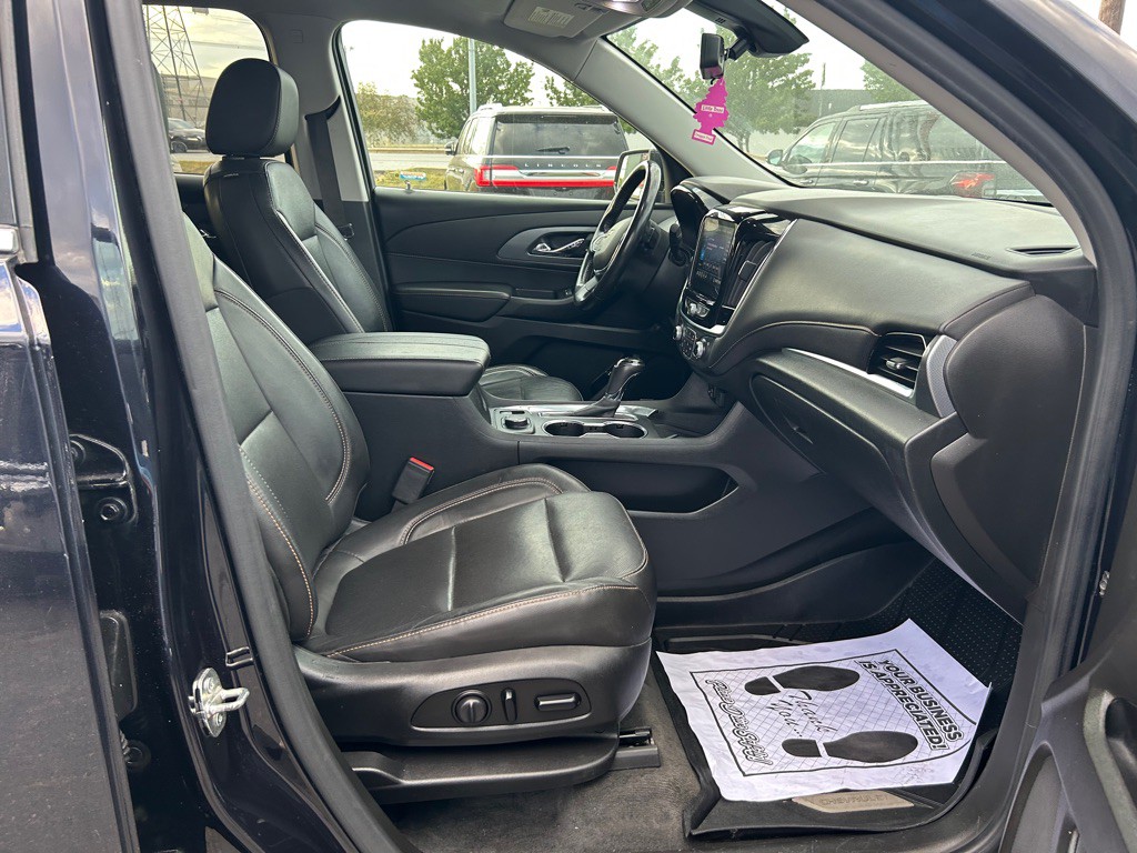 2020 Chevrolet Traverse Image 11