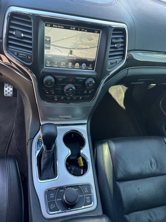 2016 Jeep Grand Cherokee Image 12