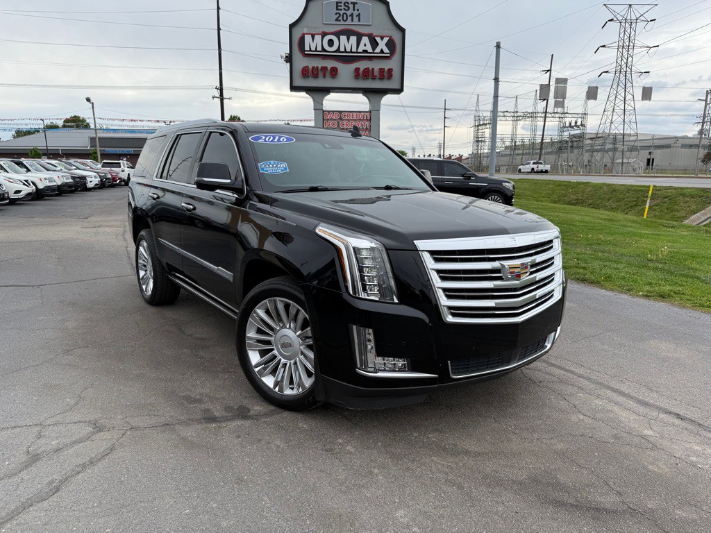 2016 Cadillac Escalade Image 2