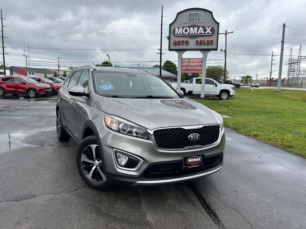 2016 Kia Sorento Image 1