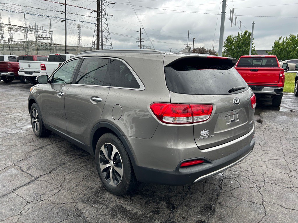 2016 Kia Sorento Image 7