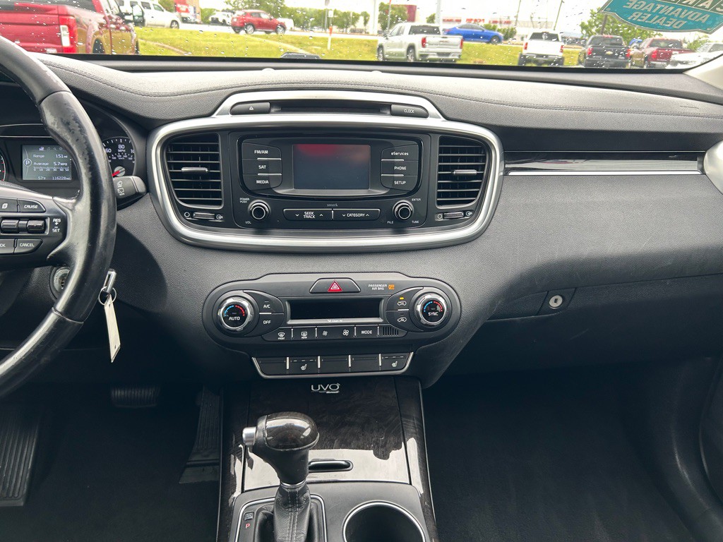 2016 Kia Sorento Image 19