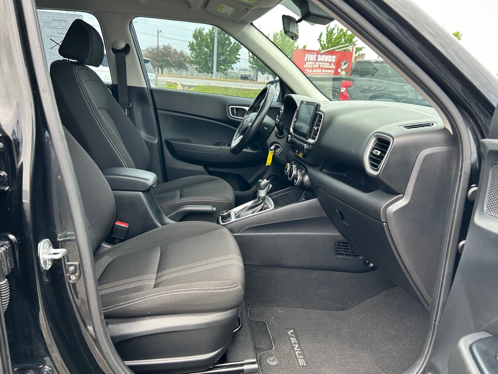2021 Hyundai Venue Image 11