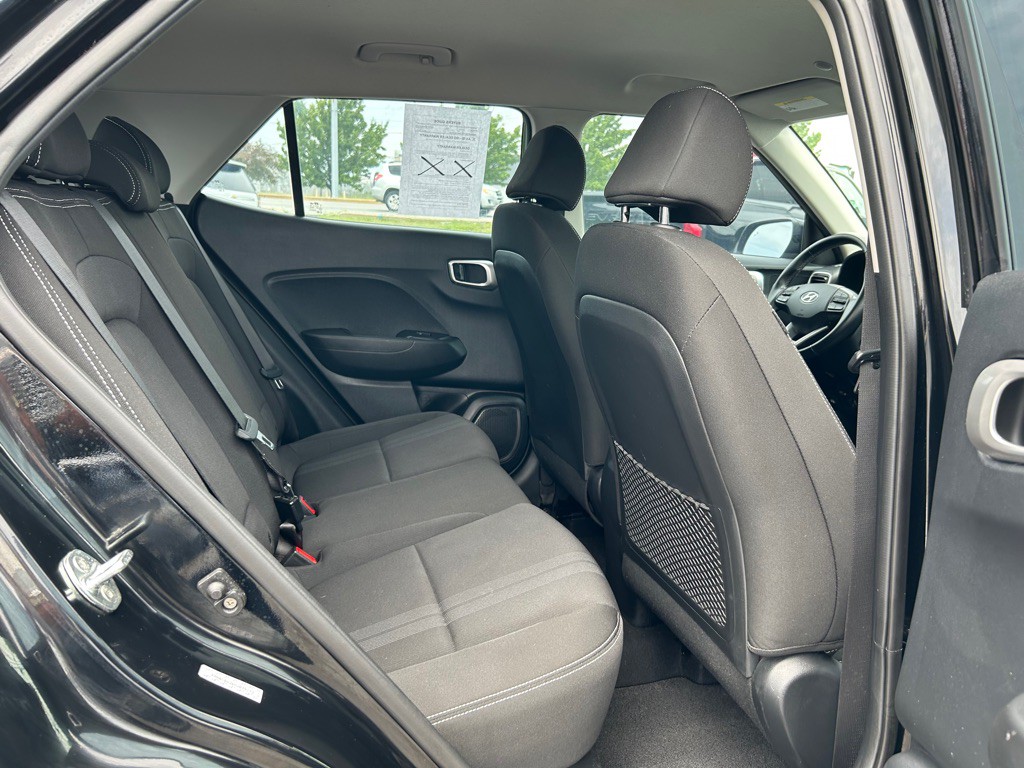 2021 Hyundai Venue Image 12